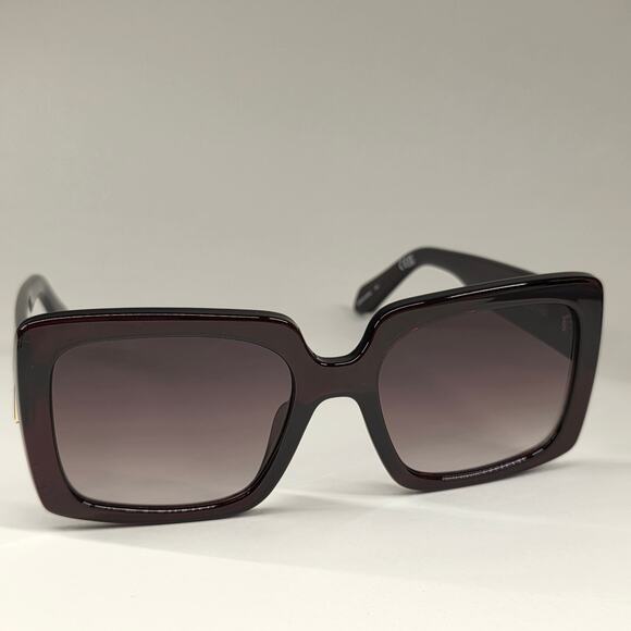 Quay Womens Total Vibe Tortoise Square Sunglasses Gradient Lens main image 11